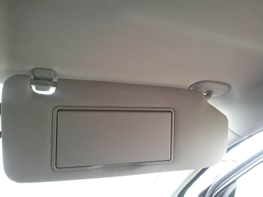 Toyota Avensis T3-X sun-visor-driver-side
